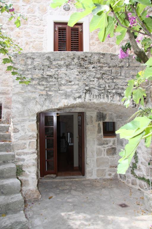 Villa Rustika Sutivan Bagian luar foto